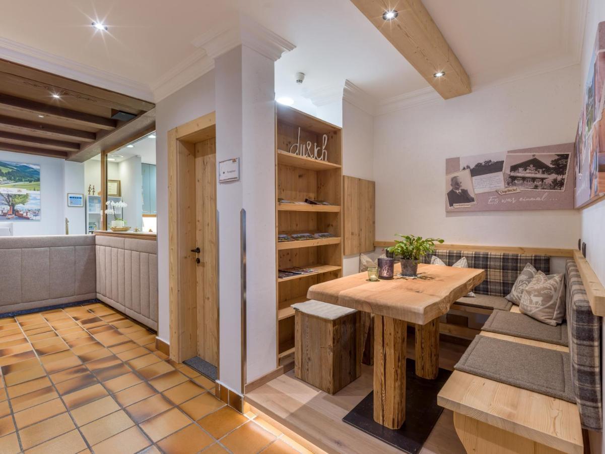 Hotel Waldfriede - Der Logenplatz Im Zillertal 4*