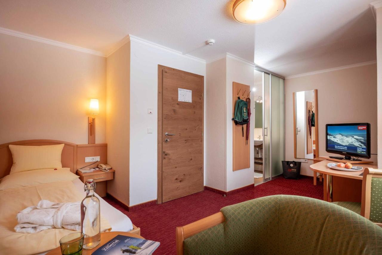 Waldfriede - Der Logenplatz Im Zillertal 4*
