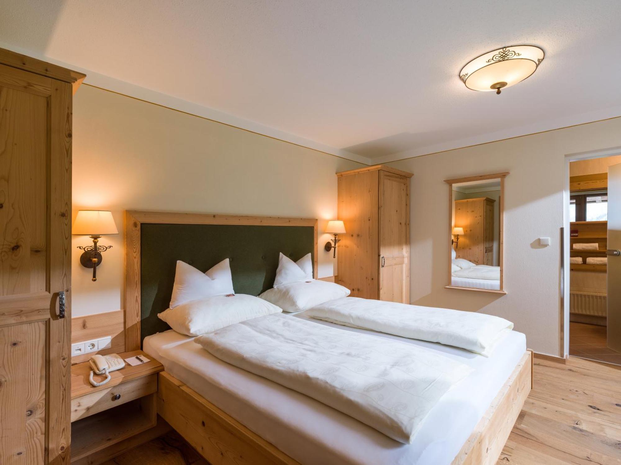 Waldfriede - Der Logenplatz Im Zillertal Hotel 4*