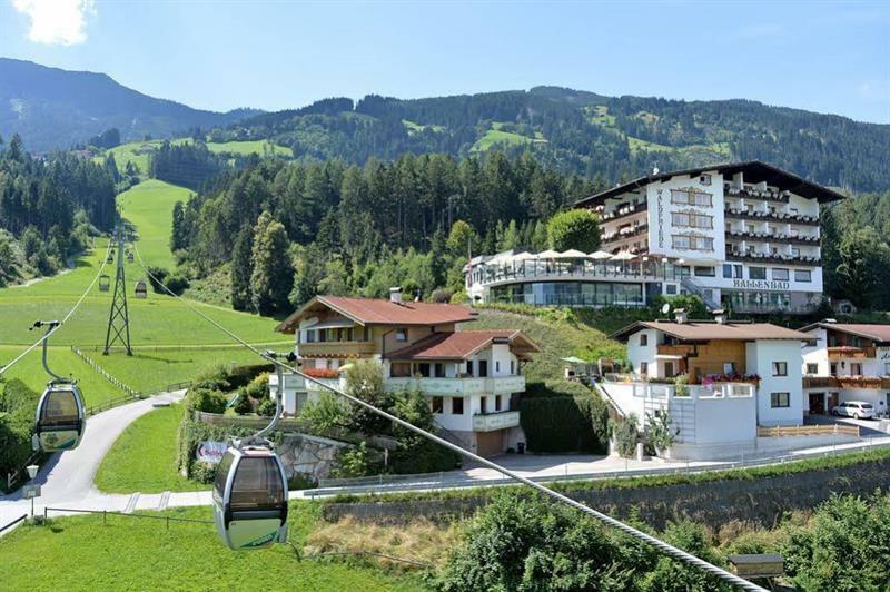 Hotel Waldfriede - Der Logenplatz Im Zillertal