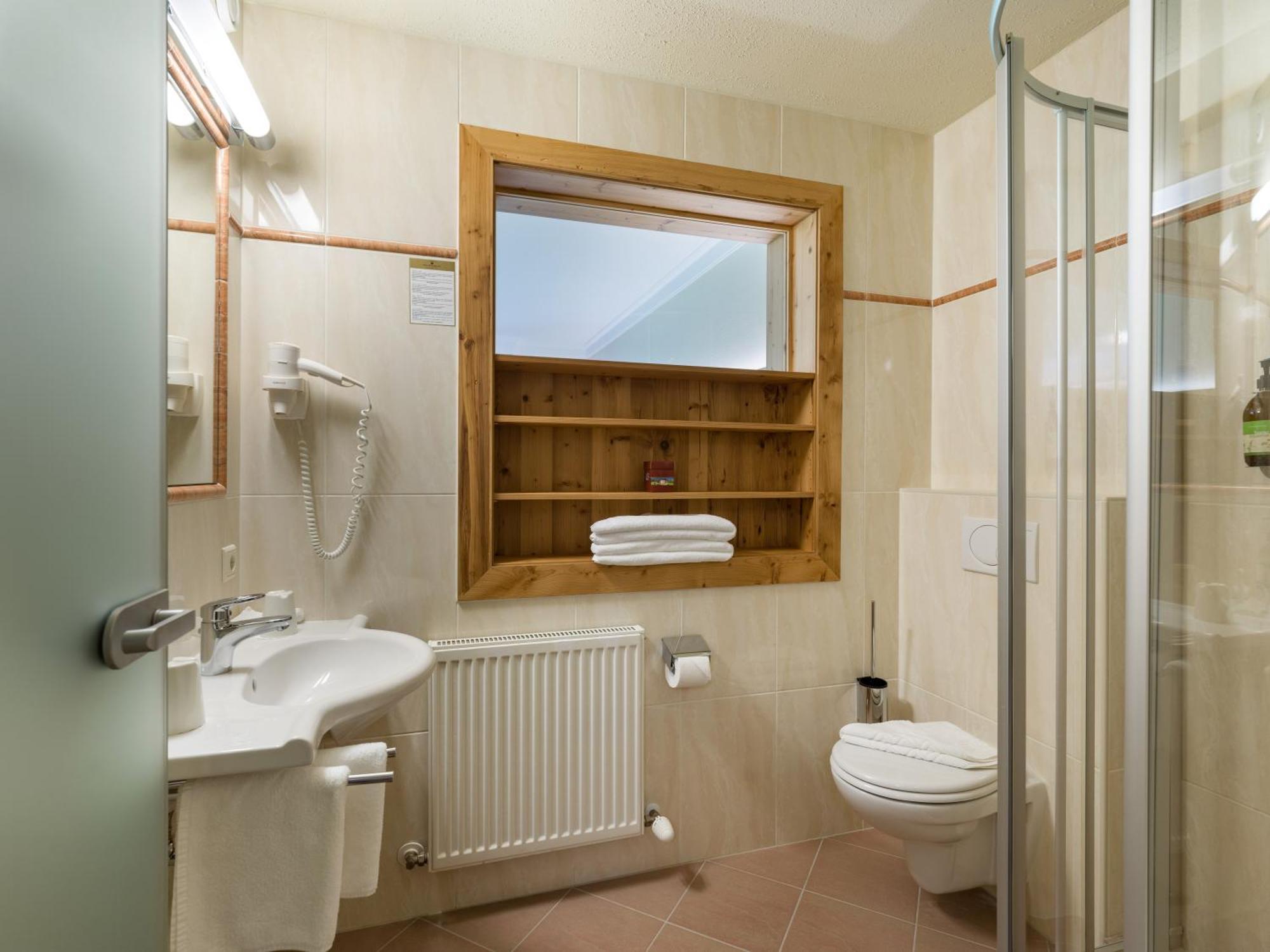 Waldfriede Hotel 4*